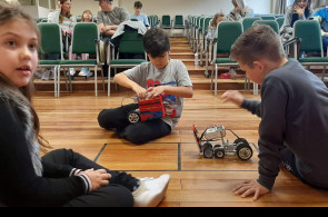 Instituto Ivoti promove primeira Olimpíada de Robótica na manhã de sábado