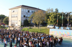 Instituto Ivoti inicia Semana da Pátria com hasteamento a bandeira na Educação Básica