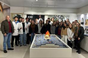 Visita técnica à KSD Metais conecta teoria e prática para estudantes do Itinerário de Raciocínio Humano e Sustentabilidade