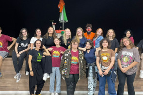 Estudantes do grupo de teatro realizam saída de estudos para Capão da Canoa