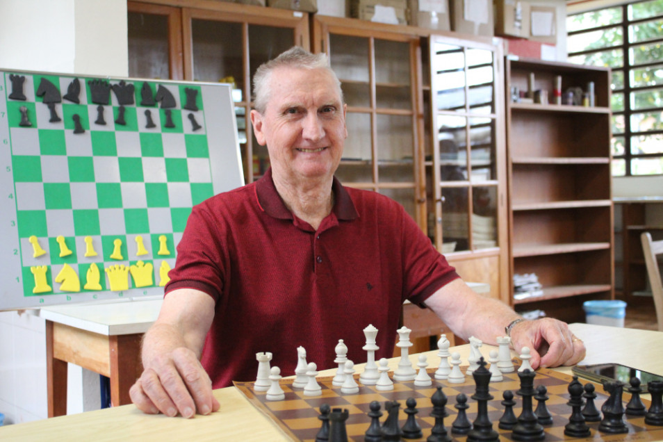 Professor Romar Schneider completa 50 anos como professor do Instituto Ivoti
