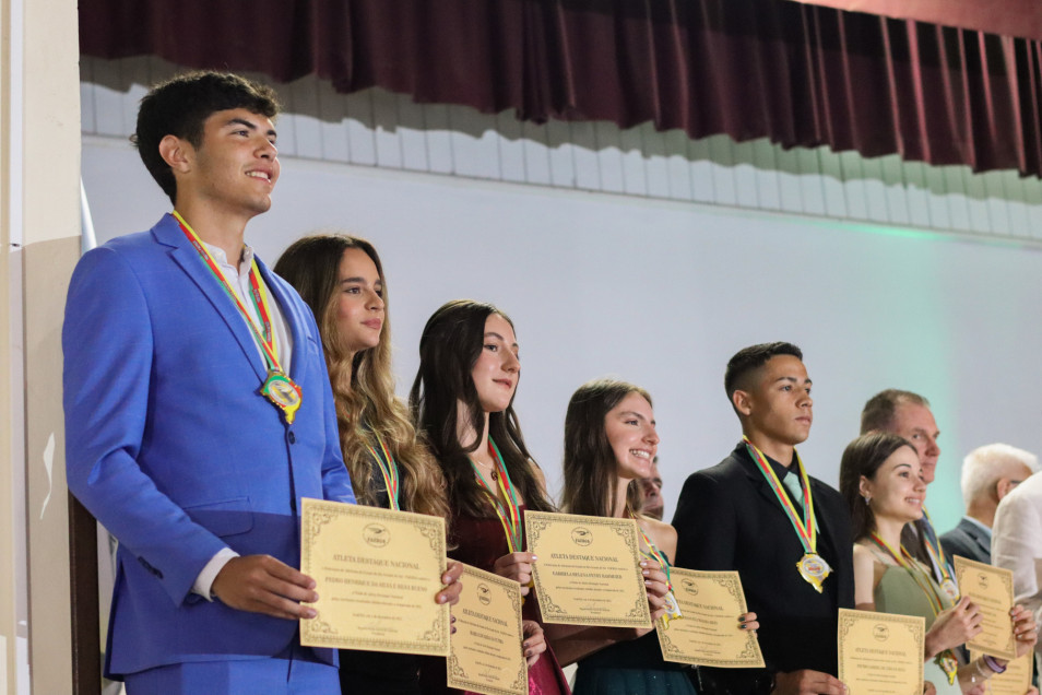 Instituto Ivoti sedia o XXIII Troféu FAERGS em noite de celebração ao atletismo gaúcho