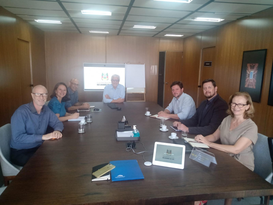 Representantes do Instituto Ivoti tem encontro no Centro Administrativo Fernando Ferrari