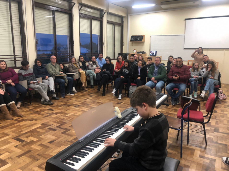 Ascarte promove Encontro Suzuki de Piano com professora de São Paulo