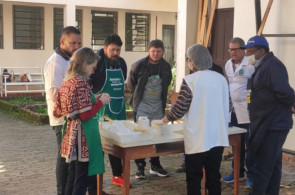 Instituto Ivoti promove mais uma oficina do projeto Abelhas sem ferrão - polinizando saberes