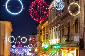 Aveiro ganha vida com a magia das luzes de Natal