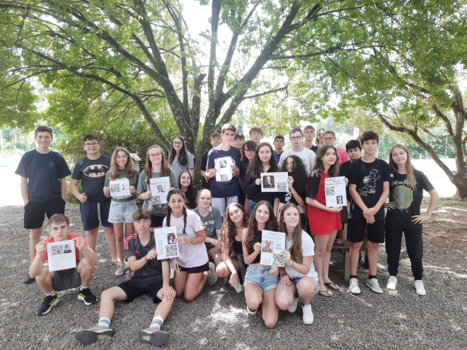 Estudantes do 9º ano realizam projeto a partir da leitura do livro “Histórias sobre ética”