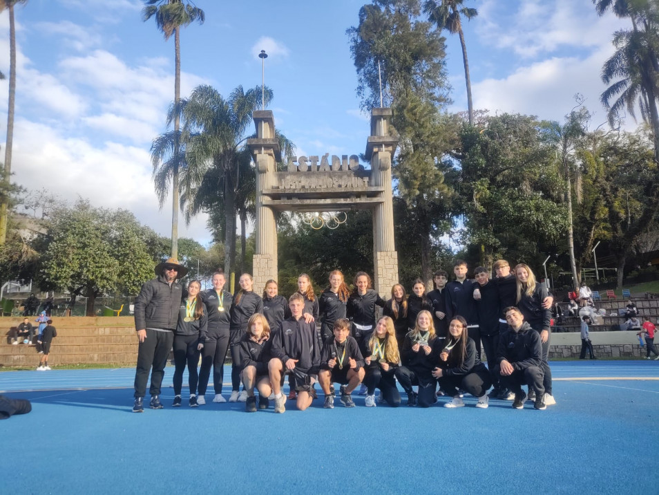 Equipe Municipal de Atletismo conquista importantes resultados no Campeonato Estadual de Atletismo Sub-16