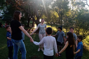Turmas de Orientação aos Estudos de Língua Alemã realizam atividades ao ar livre